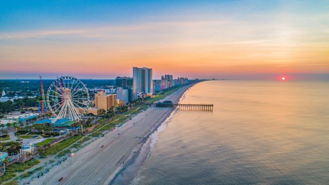 1205 Beach Way Ln., North Myrtle Beach, SC 29582