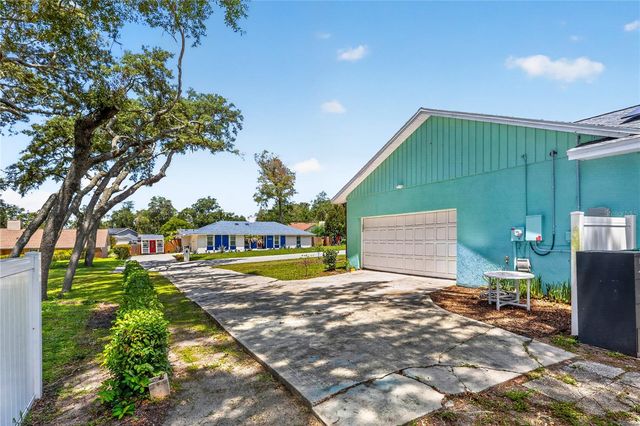 2031 TOURNAMENT DRIVE, Apopka, FL 32712