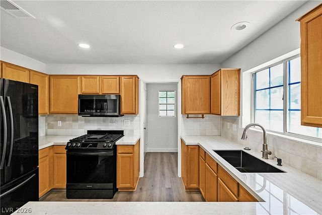 7609 Flourish Springs Street, Las Vegas, NV 89131