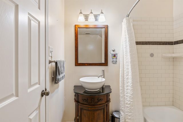 1466 WOOD TRAIL CIR, Memphis, TN 38016