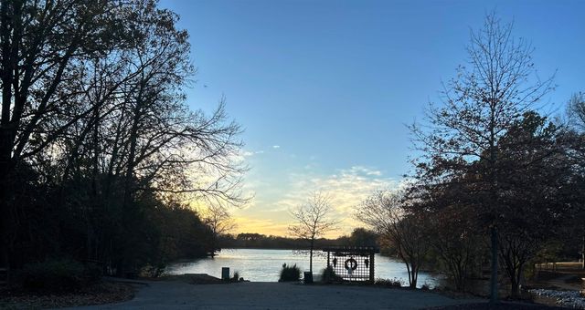 1466 WOOD TRAIL CIR, Memphis, TN 38016