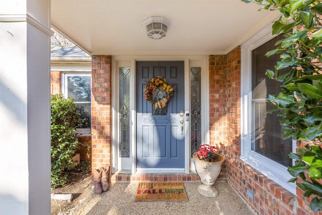 1466 WOOD TRAIL CIR, Memphis, TN 38016