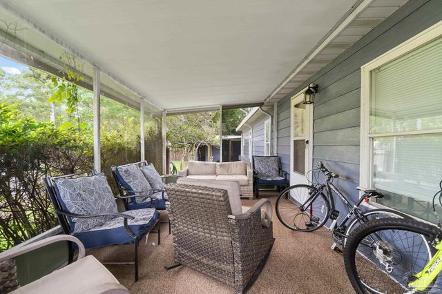 2556 Granada Camino, Pensacola, FL 32507