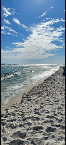 2556 Granada Camino, Pensacola, FL 32507