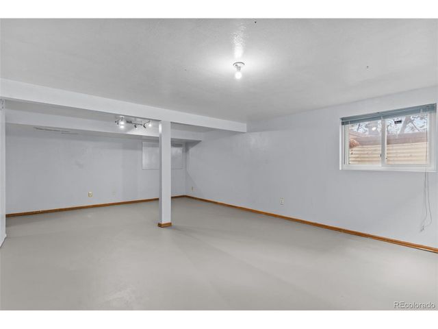 5171 Solar Ridge Dr, Colorado Springs, CO 80917
