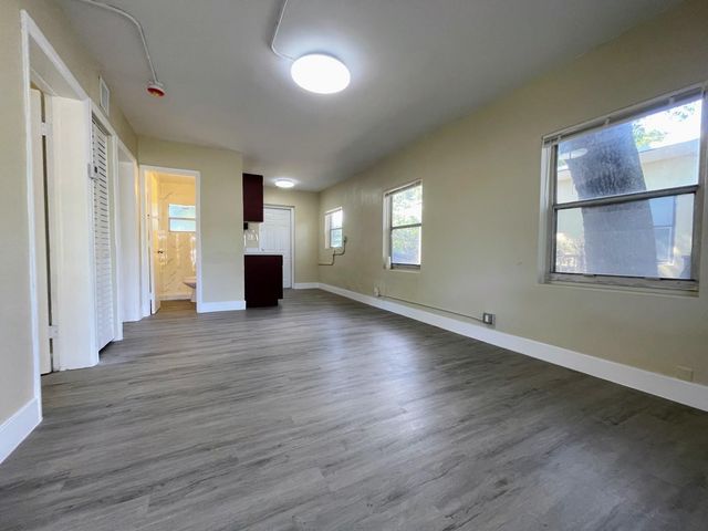 1602 NW 7th Place, Fort Lauderdale, FL 33311