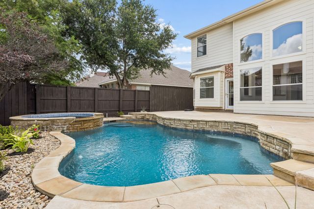 5536 Rock Canyon Road, The Colony, TX 75056