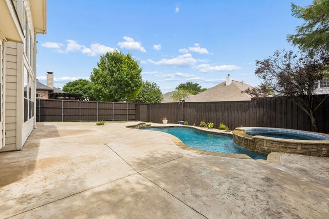 5536 Rock Canyon Road, The Colony, TX 75056