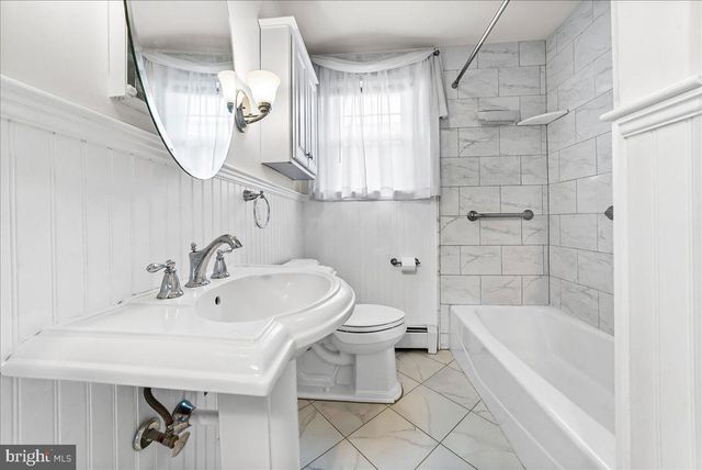 2653 BRIERWOOD RD, Broomall, PA 19008
