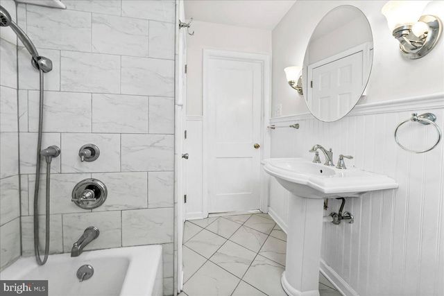 2653 BRIERWOOD RD, Broomall, PA 19008