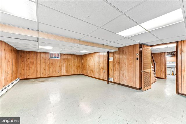 2653 BRIERWOOD RD, Broomall, PA 19008