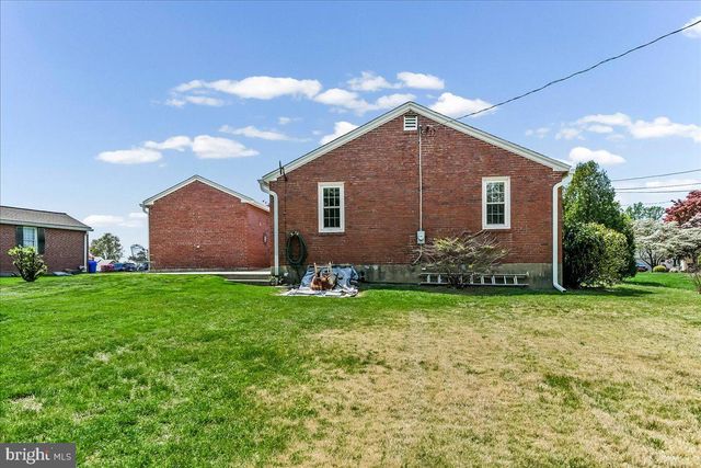 2653 BRIERWOOD RD, Broomall, PA 19008