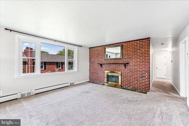 2653 BRIERWOOD RD, Broomall, PA 19008