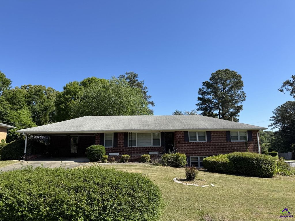 3915 Atwood Drive, Macon, GA 31204