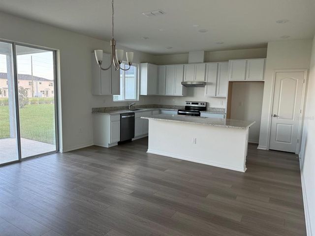 635 OVERPOOL AVENUE, Davenport, FL 33896