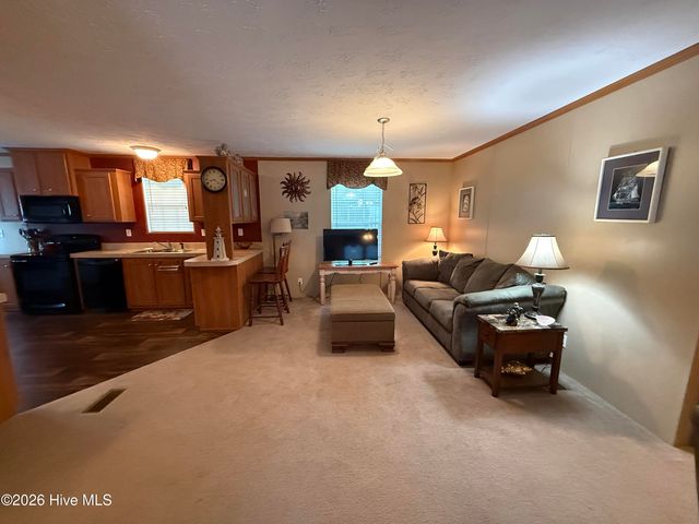 1584 Gate 2 SW, Ocean Isle Beach, NC 28469