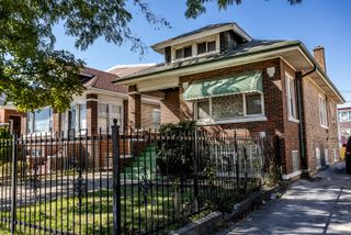 1540 N Mason Avenue, Chicago, IL 60651