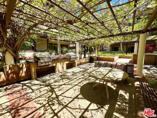2567 Plaza Del Amo 207, Torrance, CA 90503