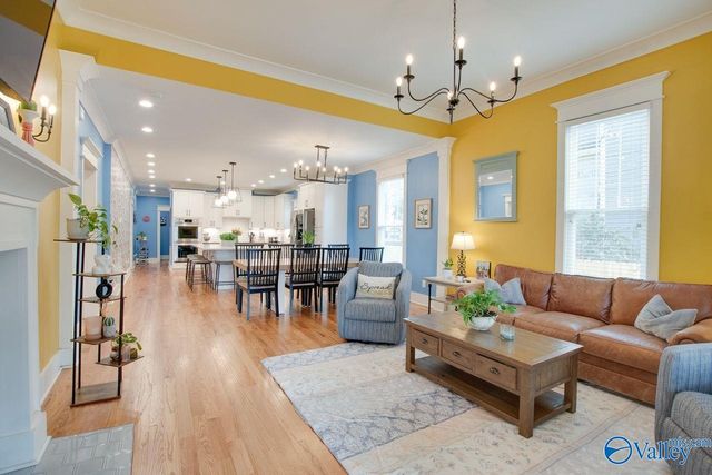 229 Walker Avenue NE, Huntsville, AL 35801