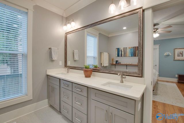 229 Walker Avenue NE, Huntsville, AL 35801