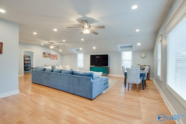 229 Walker Avenue NE, Huntsville, AL 35801