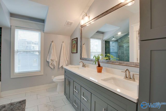 229 Walker Avenue NE, Huntsville, AL 35801