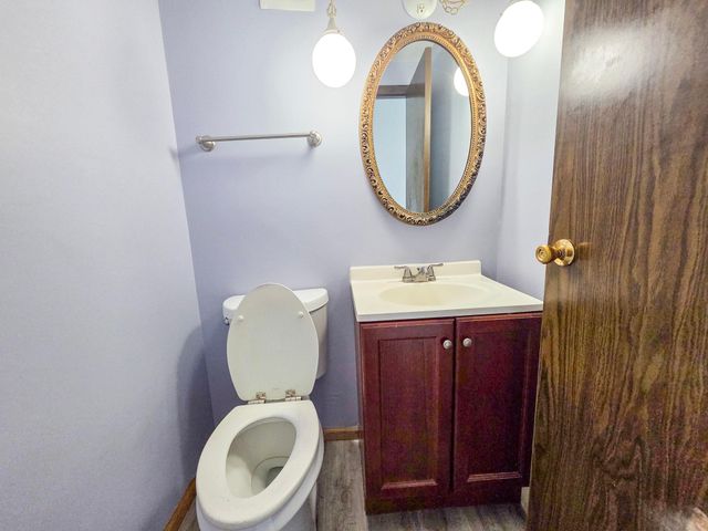 7618 Hampshire Avenue N, Brooklyn Park, MN 55428