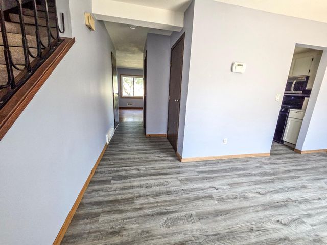 7618 Hampshire Avenue N, Brooklyn Park, MN 55428