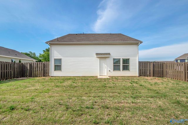 105 Greyhound Lane, Harvest, AL 35749