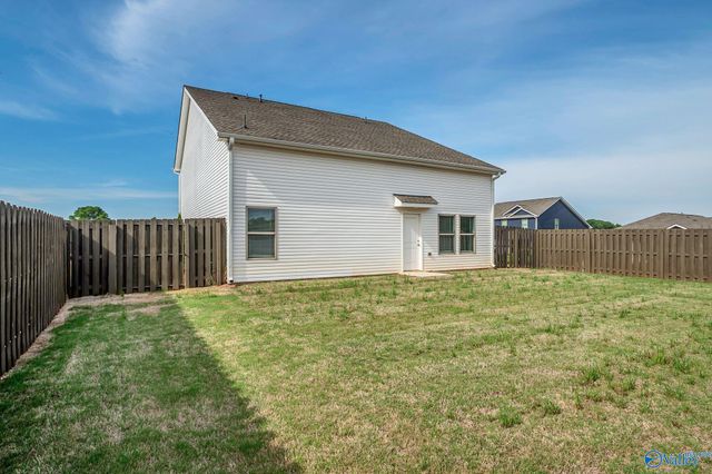 105 Greyhound Lane, Harvest, AL 35749