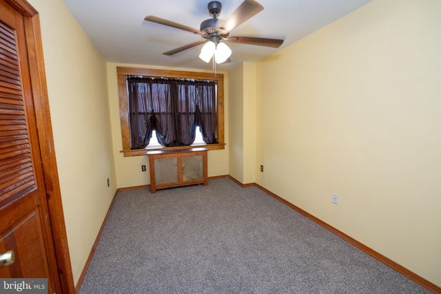 5400 CHARLES STREET, Philadelphia, PA 19124