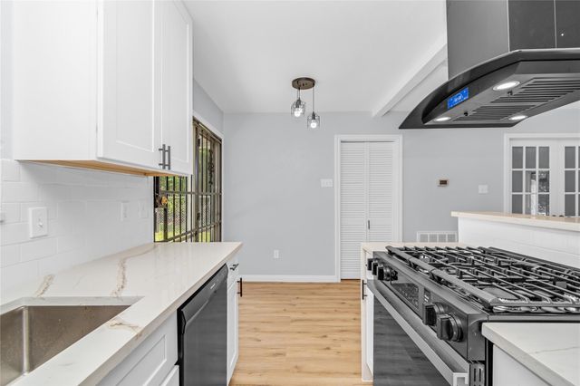 11018 Long Gate Drive, Houston, TX 77047