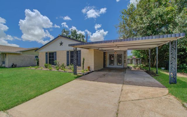 11018 Long Gate Drive, Houston, TX 77047