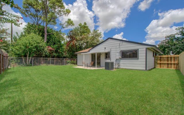 11018 Long Gate Drive, Houston, TX 77047