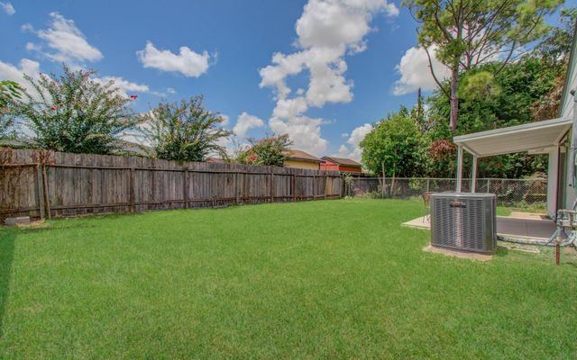 11018 Long Gate Drive, Houston, TX 77047