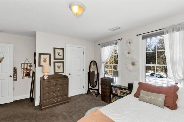 745 Glendale Rd, Wilbraham, MA 01095