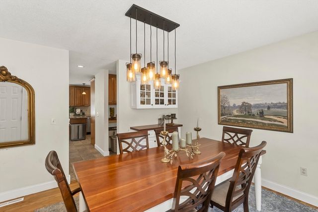 745 Glendale Rd, Wilbraham, MA 01095