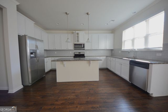 2364 Overlook Avenue, Lithonia, GA 30058
