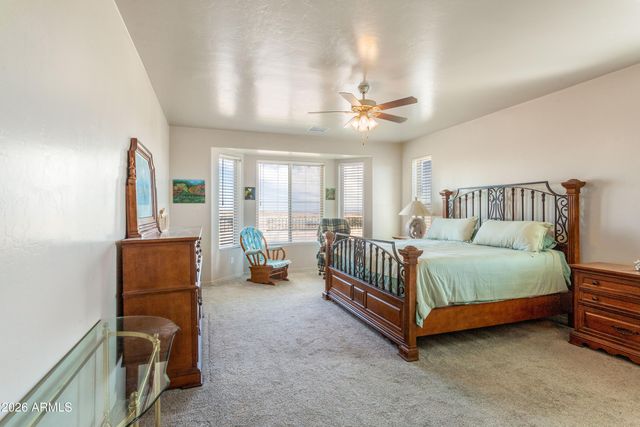 6757 E VAQUERO Circle, Hereford, AZ 85615