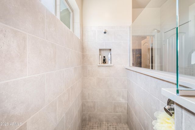 6757 E VAQUERO Circle, Hereford, AZ 85615