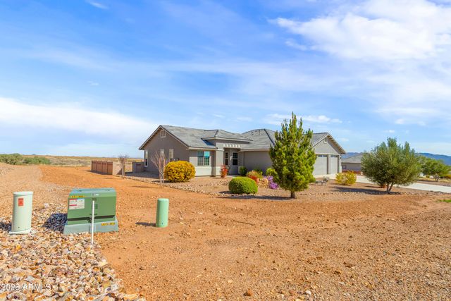 6757 E VAQUERO Circle, Hereford, AZ 85615