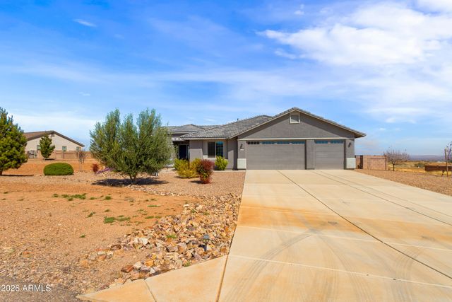 6757 E VAQUERO Circle, Hereford, AZ 85615