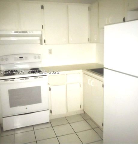505 NW 177th St 225, Miami Gardens, FL 33169