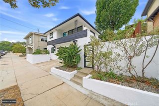 1439 El Paso, Los Angeles, CA 90065