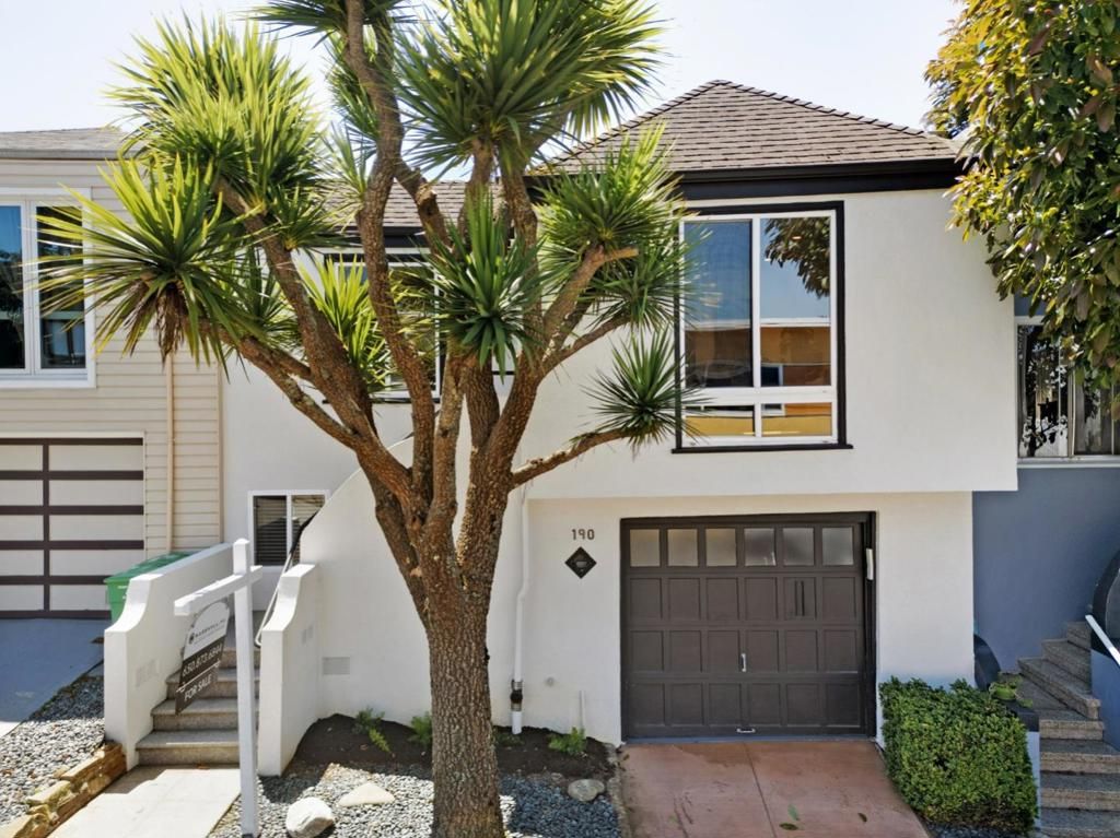 Image 1 of property listing at 190 Marietta Drive, San Francisco, CA 94127