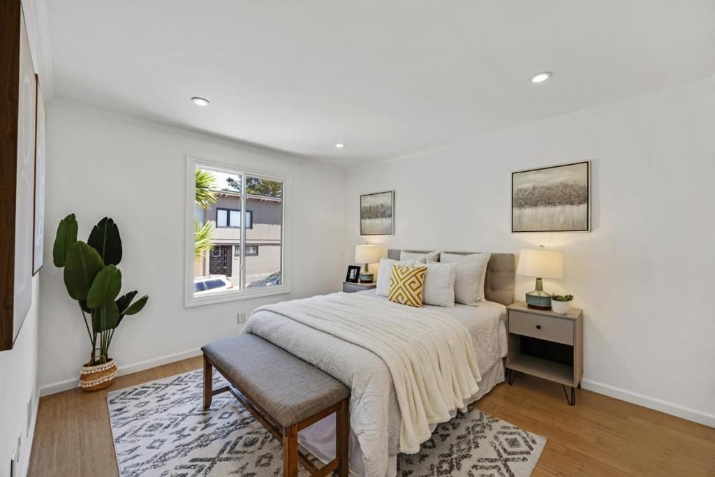 Image 11 of property listing at 190 Marietta Drive, San Francisco, CA 94127