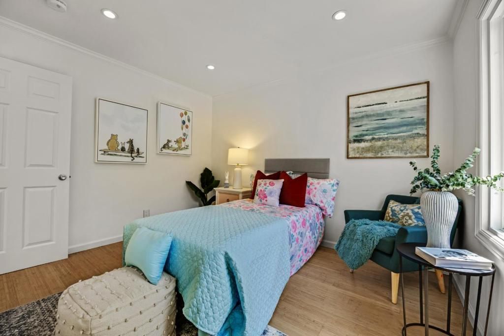 Image 18 of property listing at 190 Marietta Drive, San Francisco, CA 94127