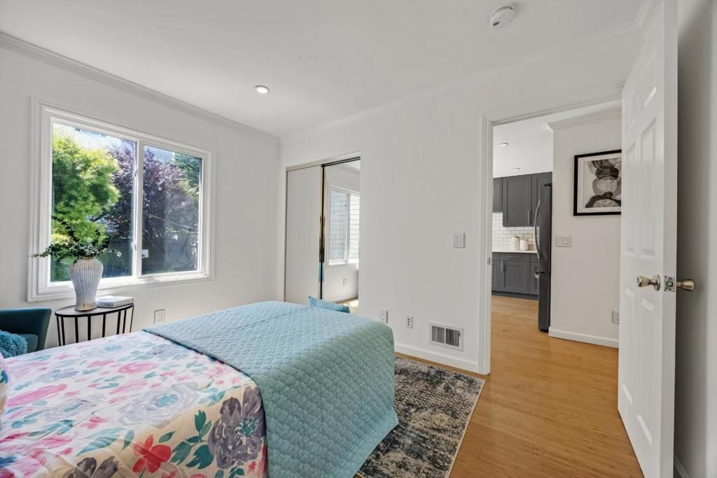 Image 19 of property listing at 190 Marietta Drive, San Francisco, CA 94127