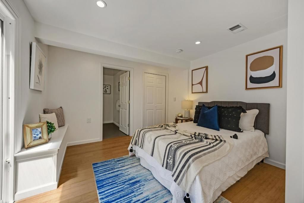 Image 26 of property listing at 190 Marietta Drive, San Francisco, CA 94127