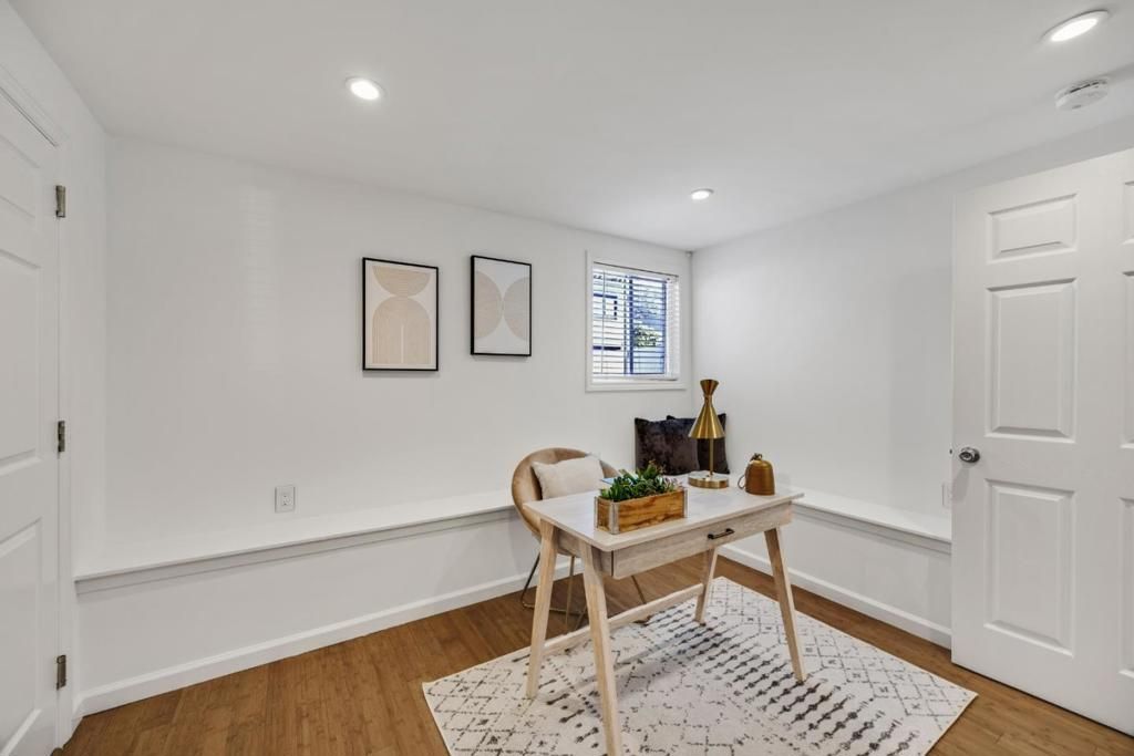 Image 30 of property listing at 190 Marietta Drive, San Francisco, CA 94127